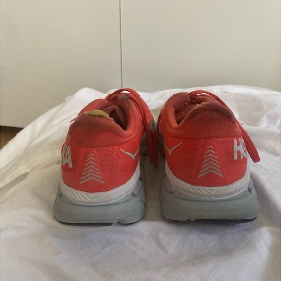 Hoka One One Clifton Lace-up Sneakers Red Fiesta Mesh US Size 8 - Picture 3 of 15
